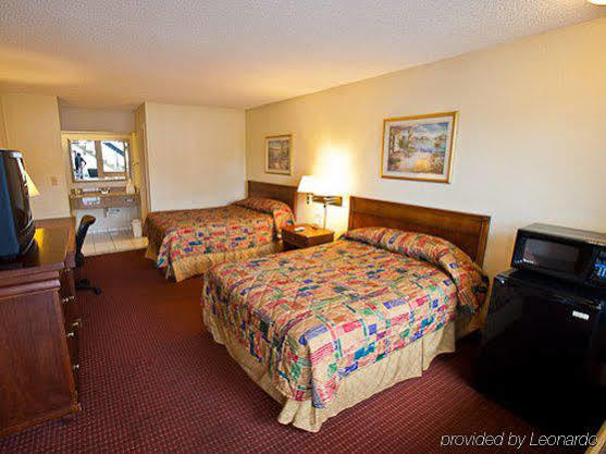 Key West Inn - Newport News Kültér fotó