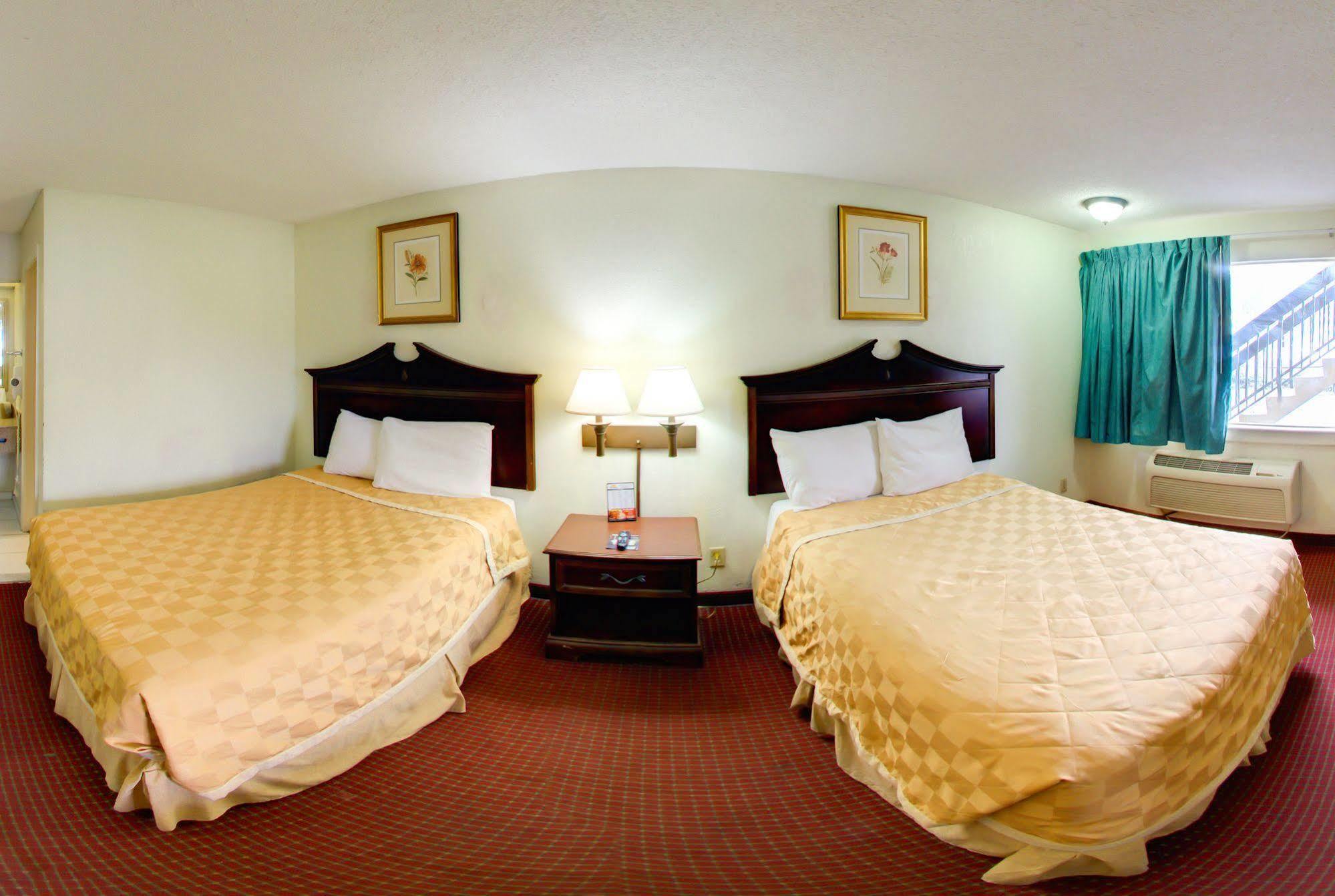 Key West Inn - Newport News Kültér fotó